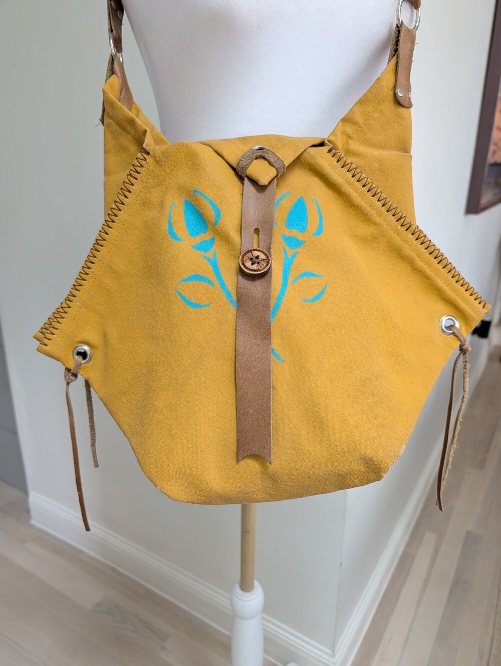 Vintage Waxed Canvas Western Crossbody Bag